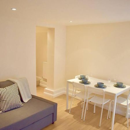 Cosy 1 Bedroom Flat Near The London Eye ภายนอก รูปภาพ