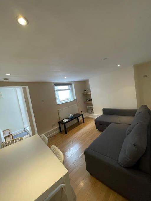 Cosy 1 Bedroom Flat Near The London Eye ภายนอก รูปภาพ